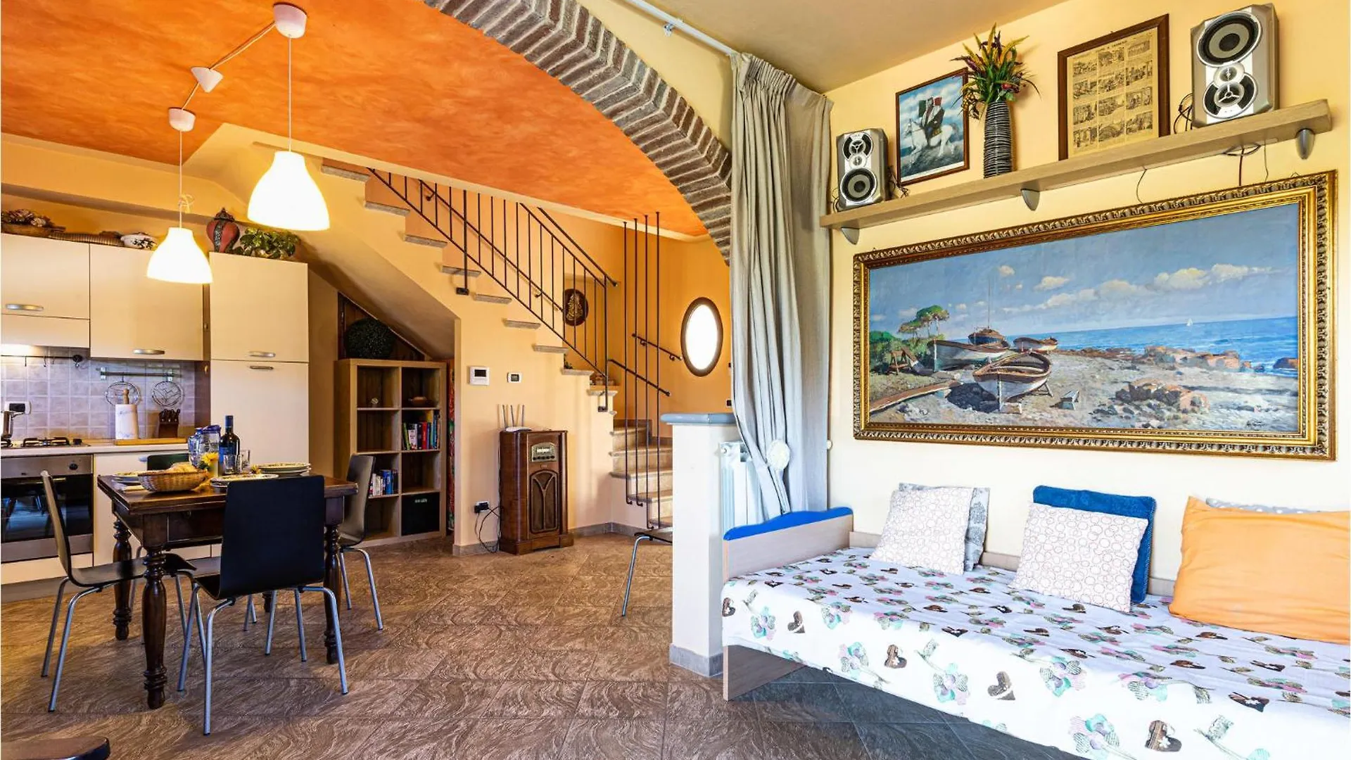 2 Bedroom Amazing Home In Castelfranco Di Sotto Le Vedute