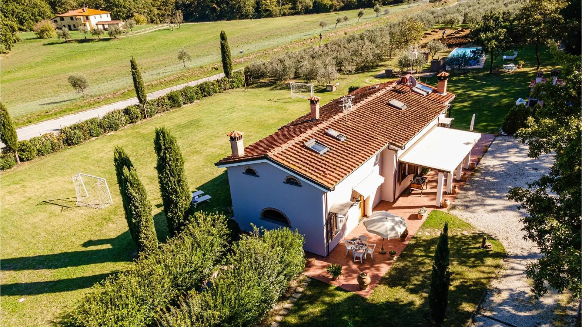 Holiday home 2 Bedroom Amazing Home In Castelfranco Di Sotto Le Vedute